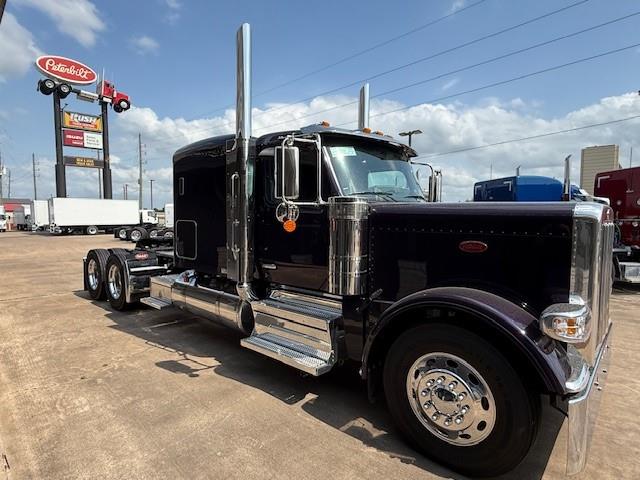 2026 Peterbilt 589-4