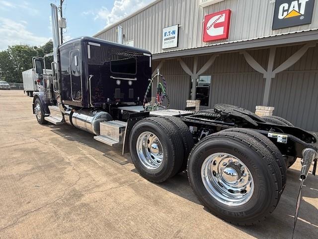 2026 Peterbilt 589-7