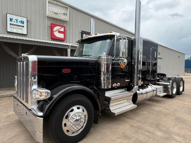 2026 Peterbilt 589-1