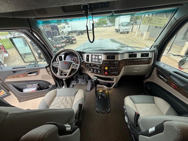 2026 Peterbilt 589-2