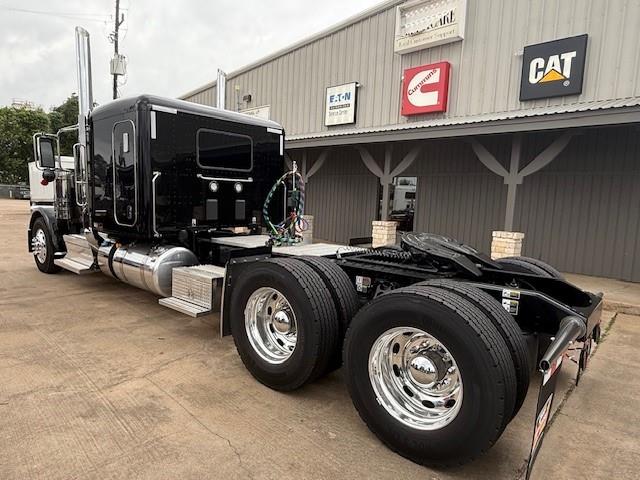 2026 Peterbilt 589-7