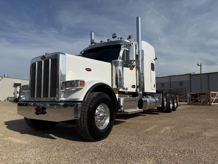 2026 Peterbilt 589-2