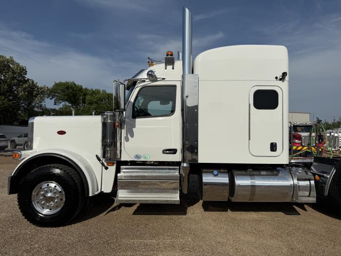 2026 Peterbilt 589-5