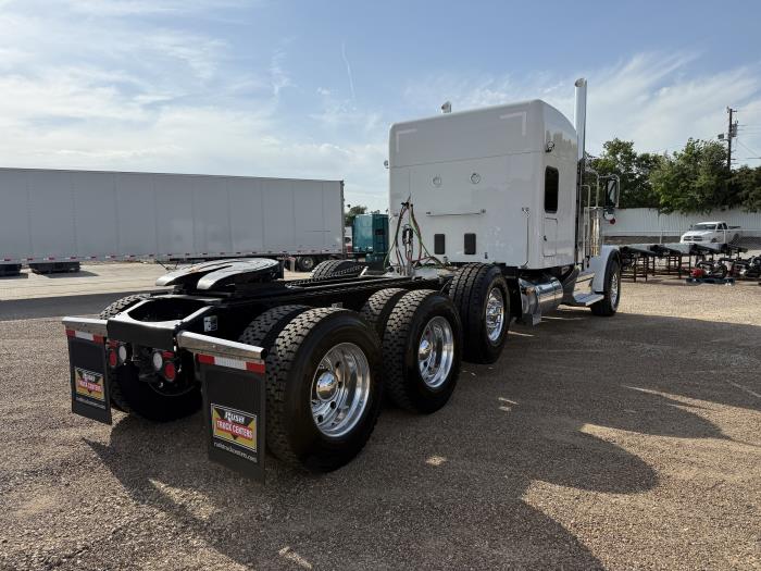 2026 Peterbilt 589-8