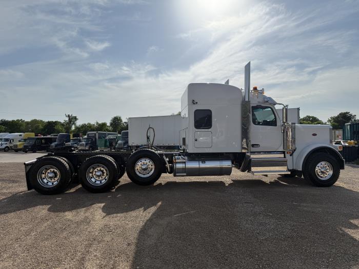 2026 Peterbilt 589-9