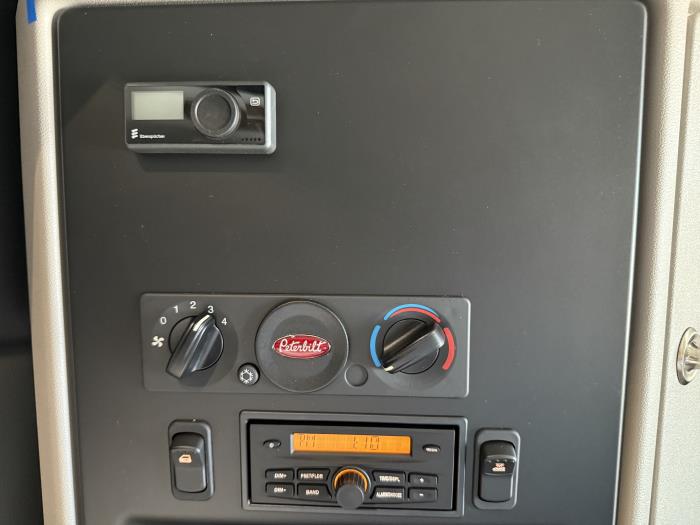 2026 Peterbilt 589-50