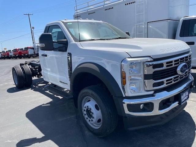 2025 Ford F-550-5