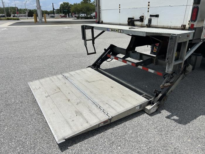 2018 International 4300-6