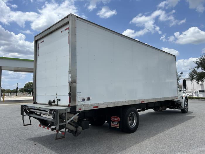 2018 International 4300-8