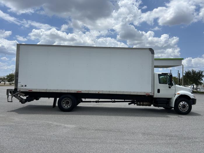 2018 International 4300-9