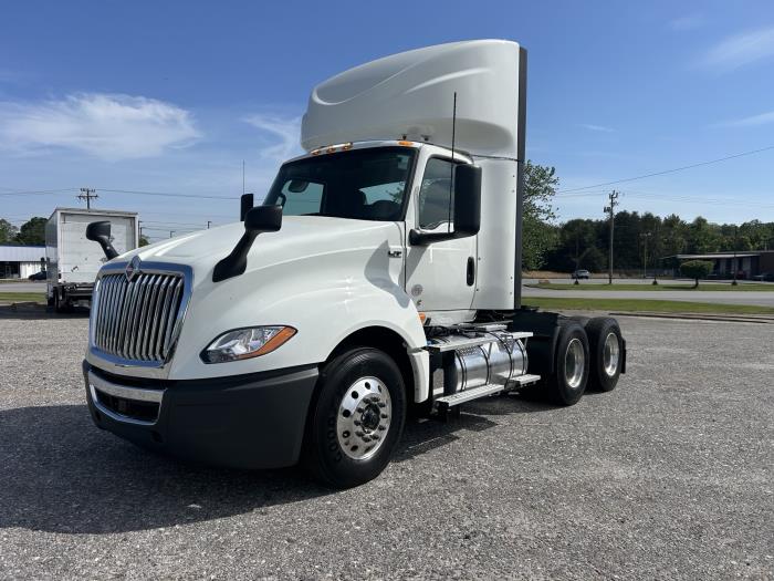 2020 International LT625-1