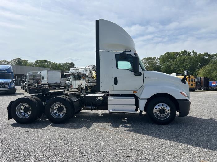 2020 International LT625-6