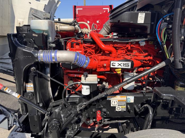 2022 Peterbilt 567-24