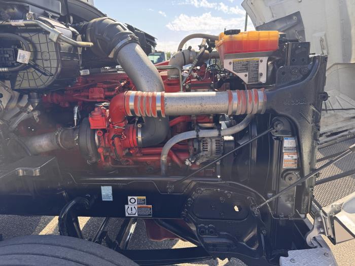 2022 Peterbilt 567-25
