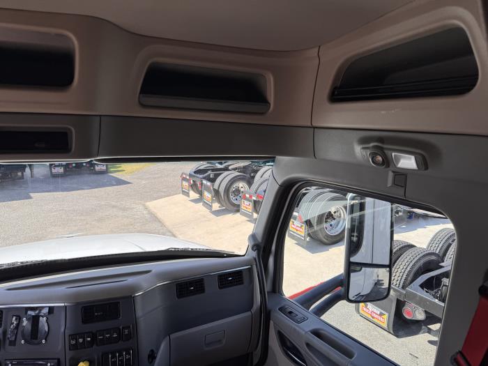 2022 Peterbilt 567-22