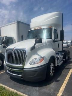 2019 International LT625-4