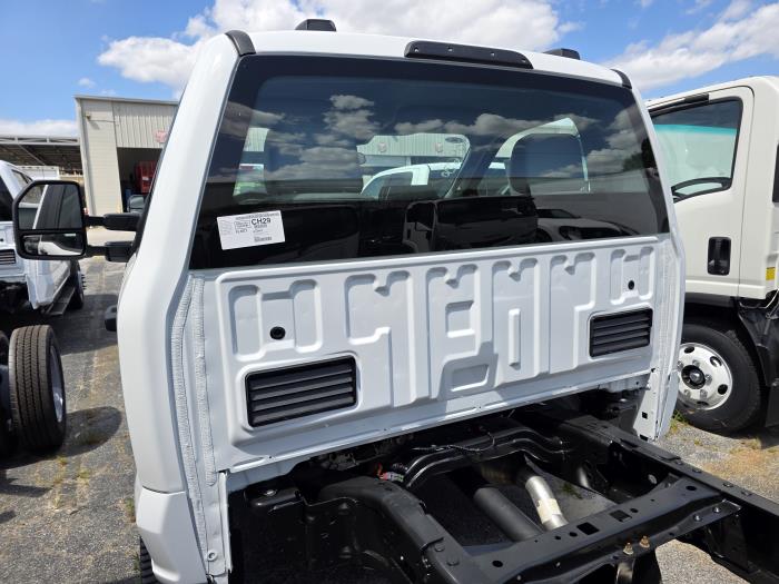 2025 Ford F-350-6