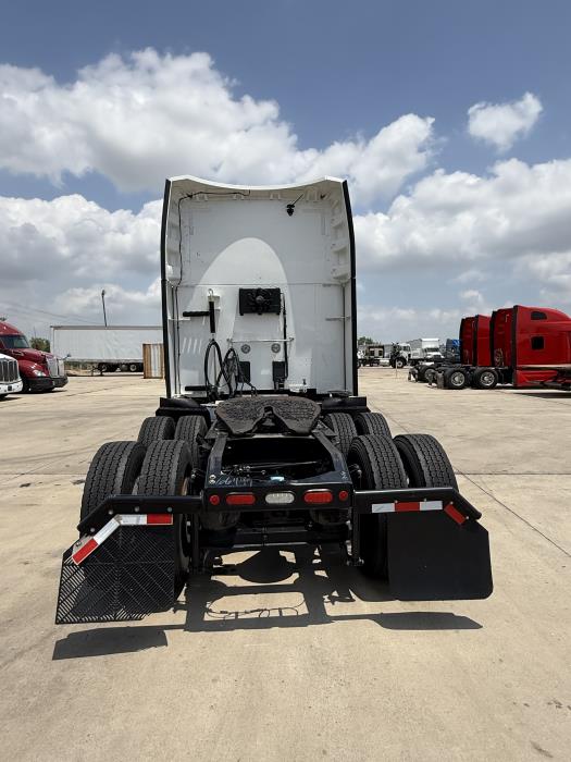 2022 Peterbilt 579-4