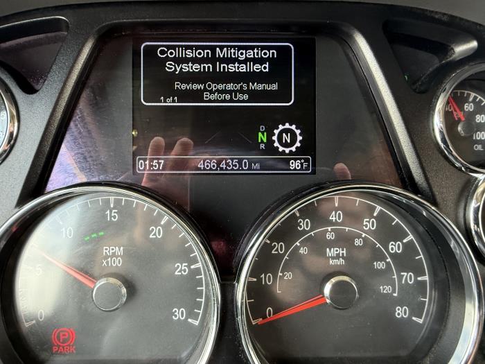 2022 Peterbilt 579-9