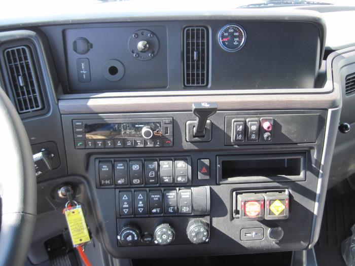 2026 International LT625-15