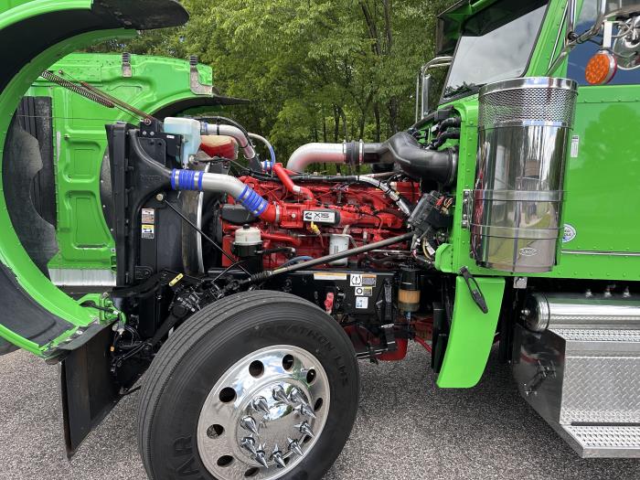 2021 Peterbilt 389-6