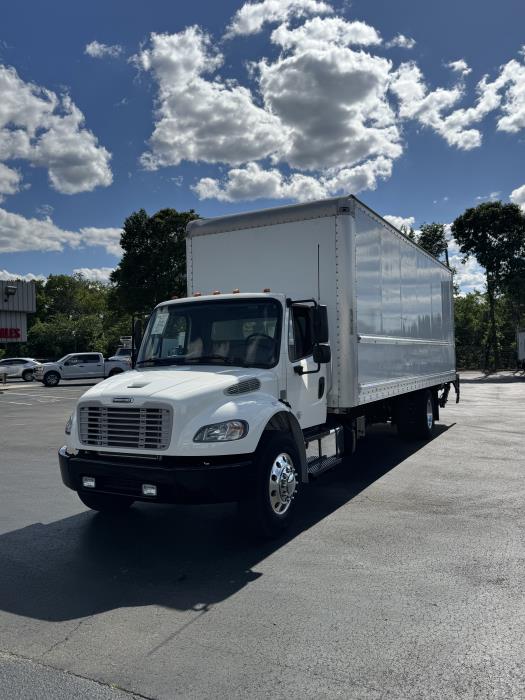 2018 Freightliner Business Class M2 106-1