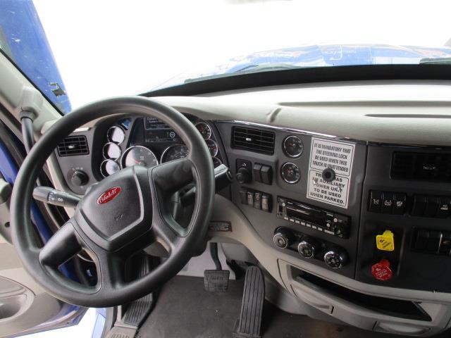 2022 Peterbilt 579-14