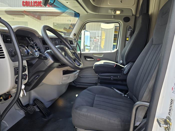 2022 Peterbilt 579-9
