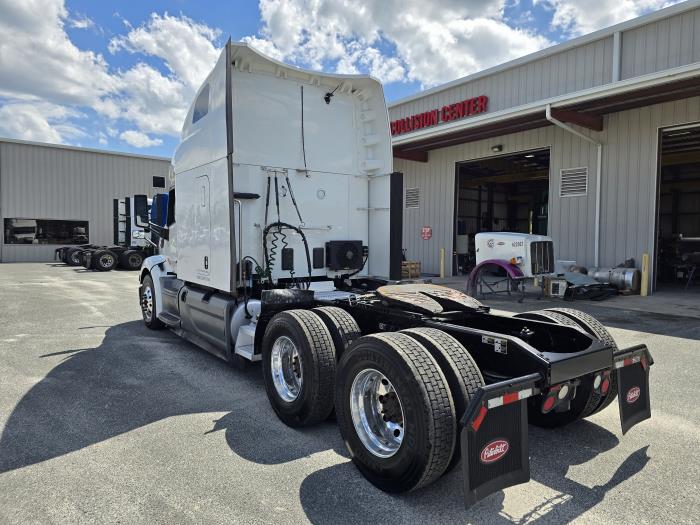 2020 Peterbilt 579-3