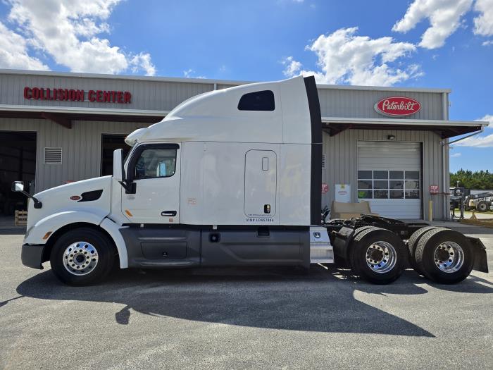 2020 Peterbilt 579-2