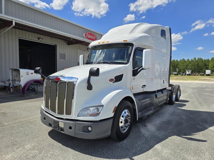 2020 Peterbilt 579-1
