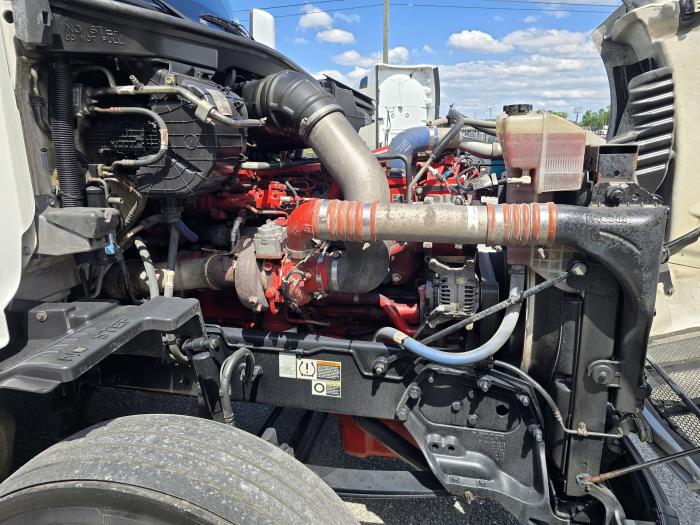 2020 Peterbilt 579-18