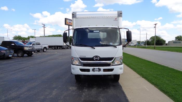 2018 Hino 155-3