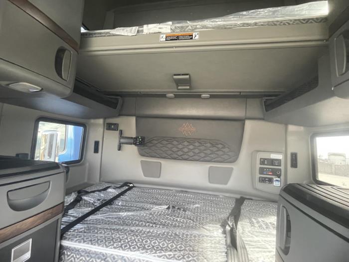 2026 International LT625-17