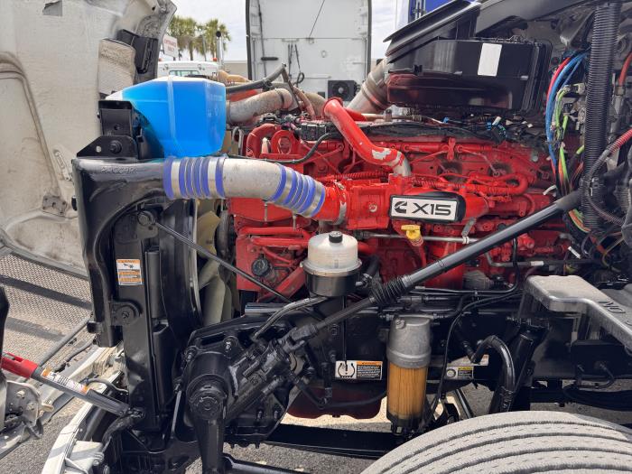 2022 Peterbilt 579-26
