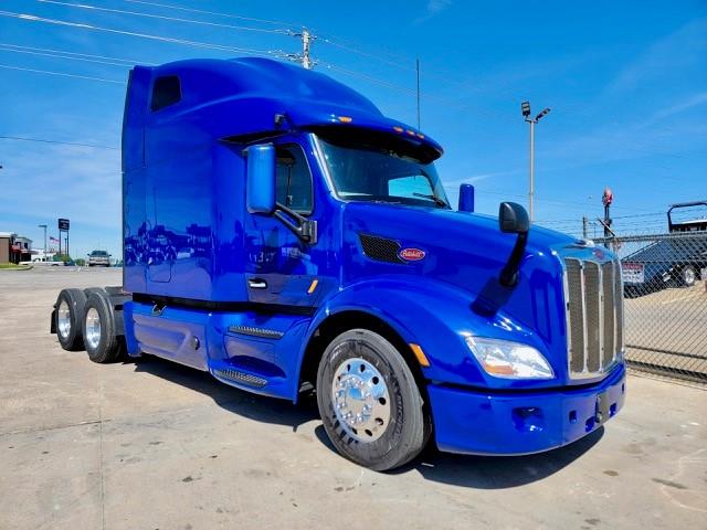 2022 Peterbilt 579-2