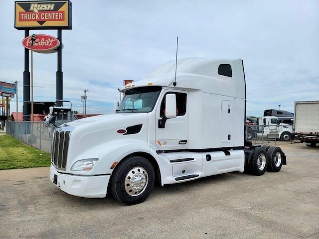 2022 Peterbilt 579-1