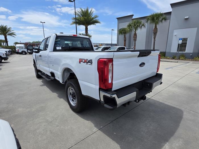 2025 Ford F-250-7