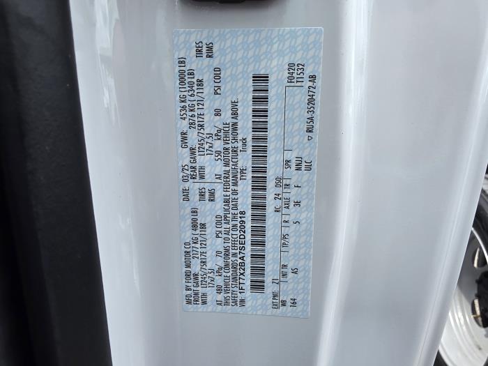 2025 Ford F-250-22