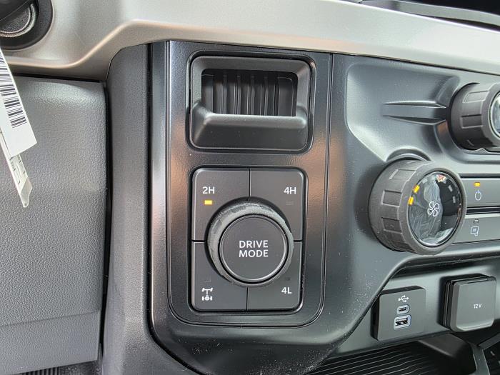2025 Ford F-250-18