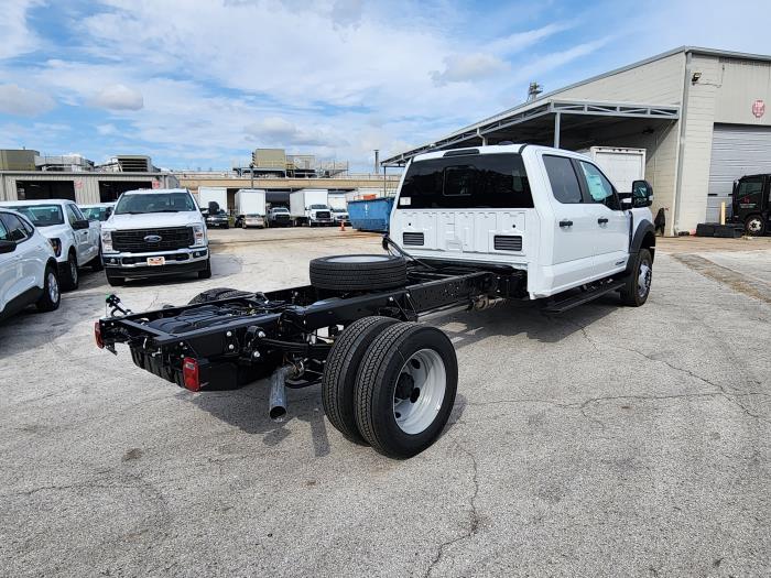 2025 Ford F-550-5