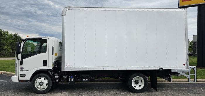 2024 Isuzu NRR-1