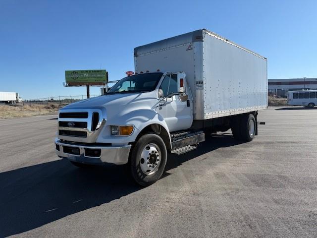 2015 Ford F-650-1