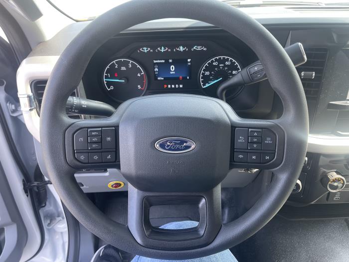 2025 Ford F-550-21