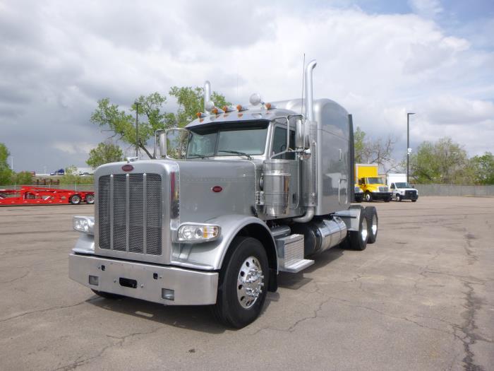 2020 Peterbilt 389-1