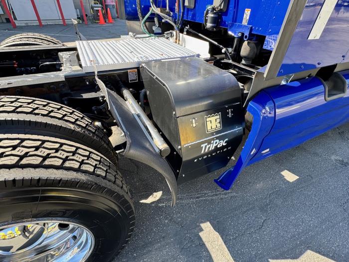 2022 Peterbilt 579-5
