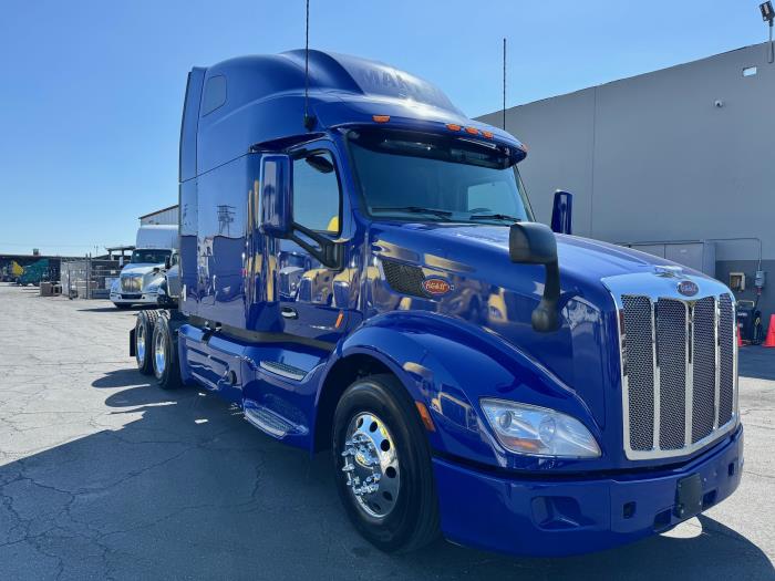 2022 Peterbilt 579-3