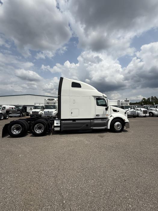 2019 Peterbilt 579-6