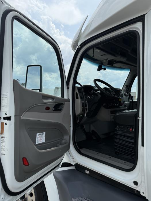 2019 Peterbilt 579-9
