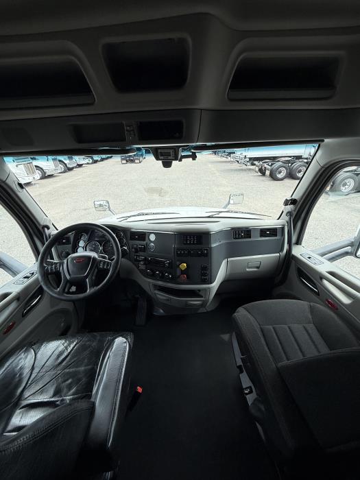 2019 Peterbilt 579-12